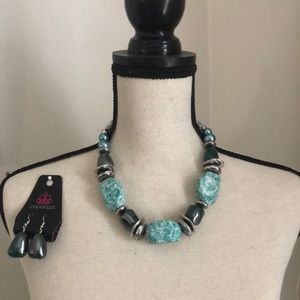 Necklace & Earring Set